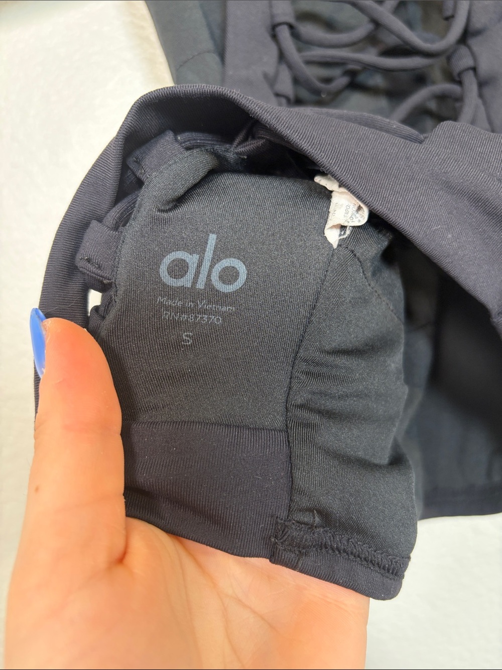 ALO Yoga Lace Up Movement Tank in Black - S - Picture 5 of 5